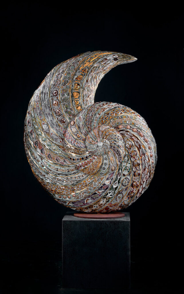 Nautilus, scultura 2022 130 x 112 x 25