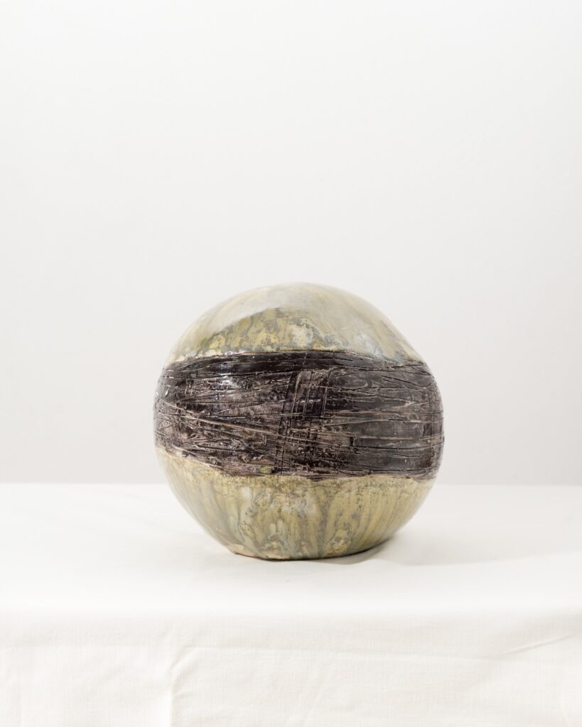 Sfera terra 20 cm, ceramica smaltata anno 2020