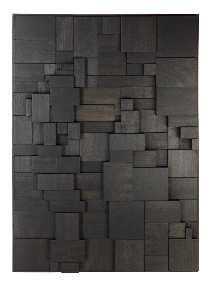 L34 Sedimentazione, 2021, legno tinto lava, cm 46x32x4