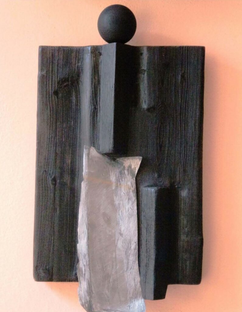 “SATURNUS” 2006Legno trattato a fuoco, alluminio sagomato e inciso. H59 x 45 x 8 cm.